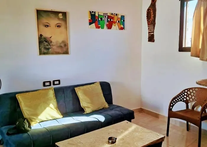 Jamilah House Nyaraló *